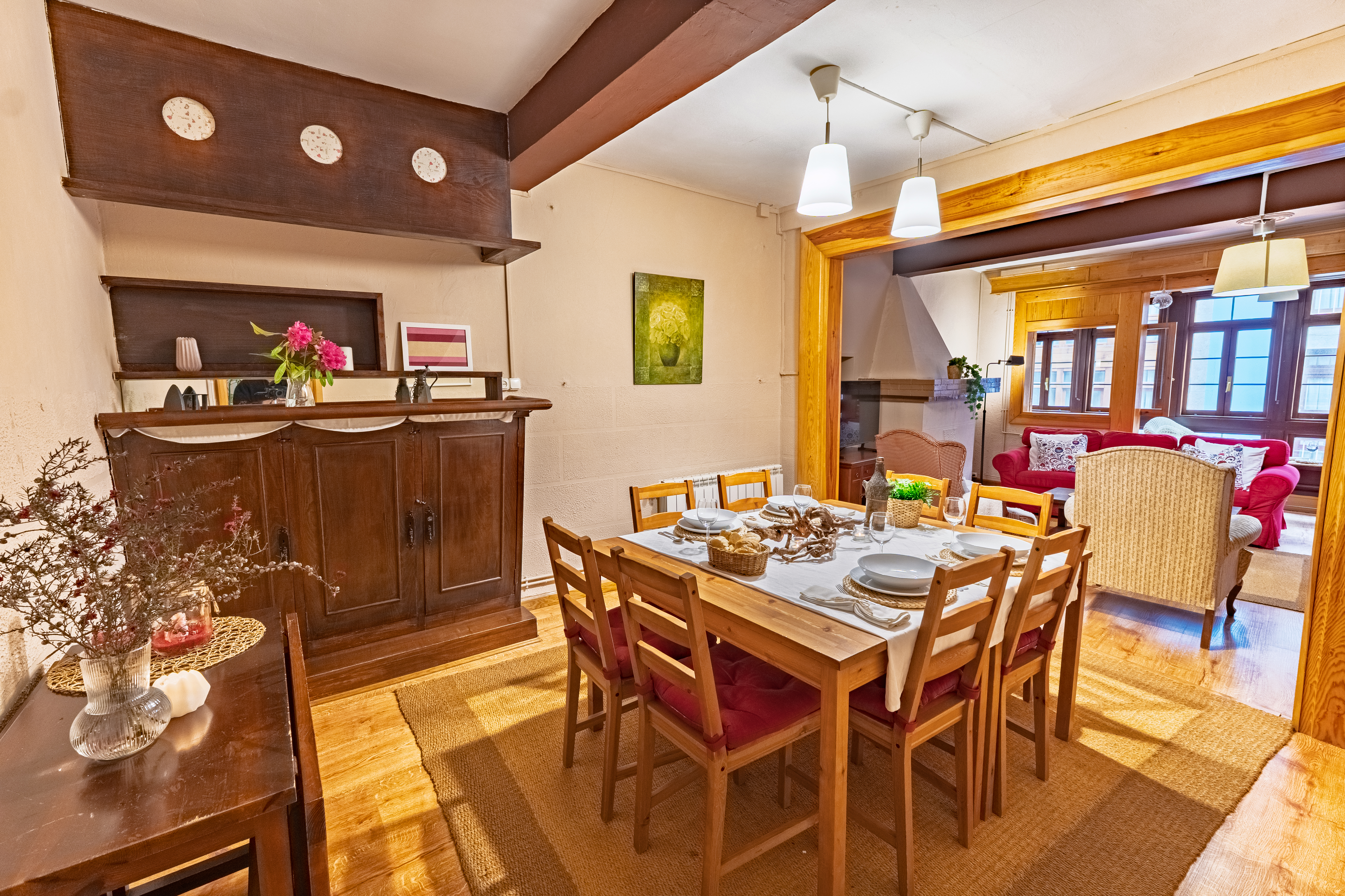 Fotografía de interiores iluminados para marketing inmobiliario